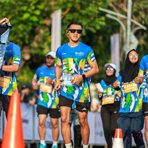 Race photo from SURABAYA ISOPLUS MARATHON 2026