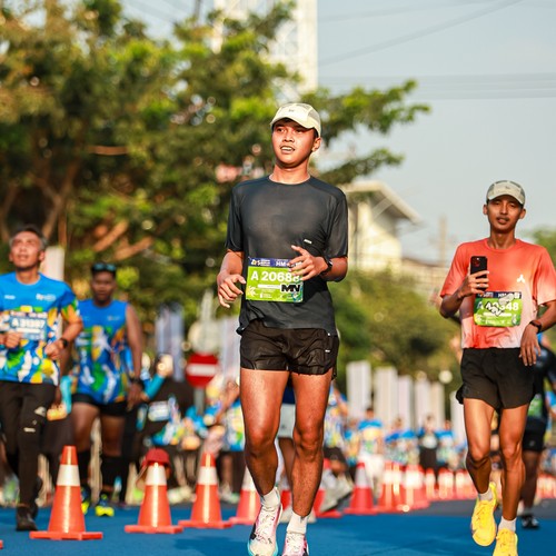 Race photo from SURABAYA ISOPLUS MARATHON 2026