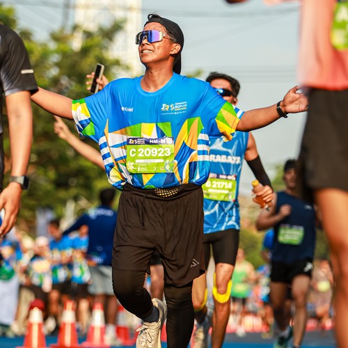 Race photo from SURABAYA ISOPLUS MARATHON 2026