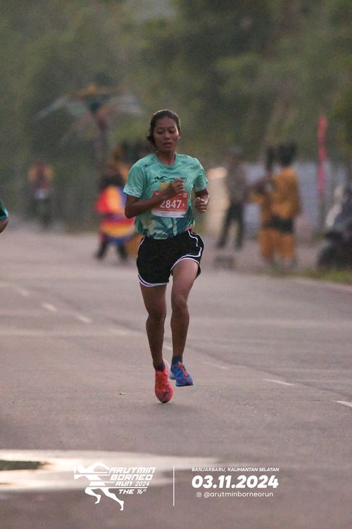 Race photo from Arutmin Borneo Run 2024