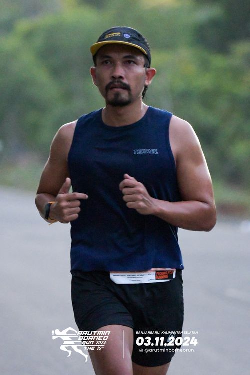 Race photo from Arutmin Borneo Run 2024