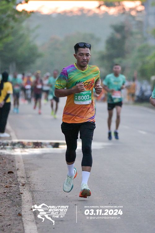 Race photo from Arutmin Borneo Run 2024
