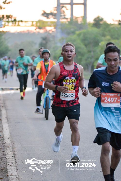 Race photo from Arutmin Borneo Run 2024
