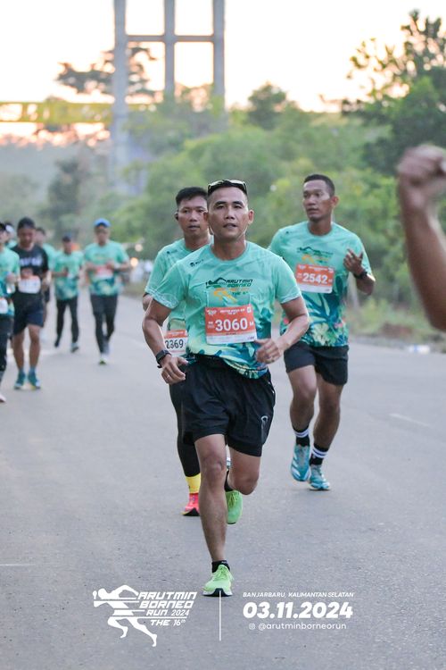 Race photo from Arutmin Borneo Run 2024