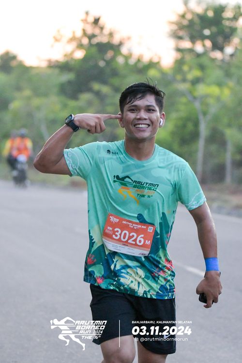 Race photo from Arutmin Borneo Run 2024
