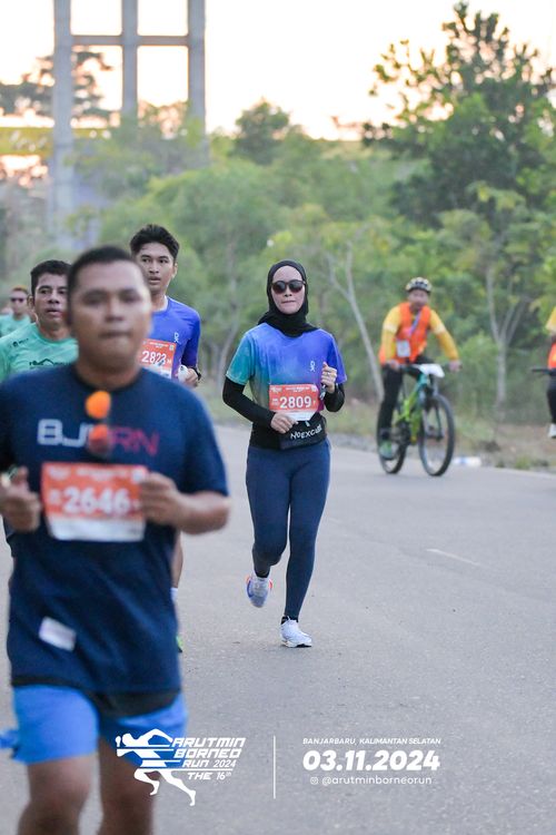 Race photo from Arutmin Borneo Run 2024