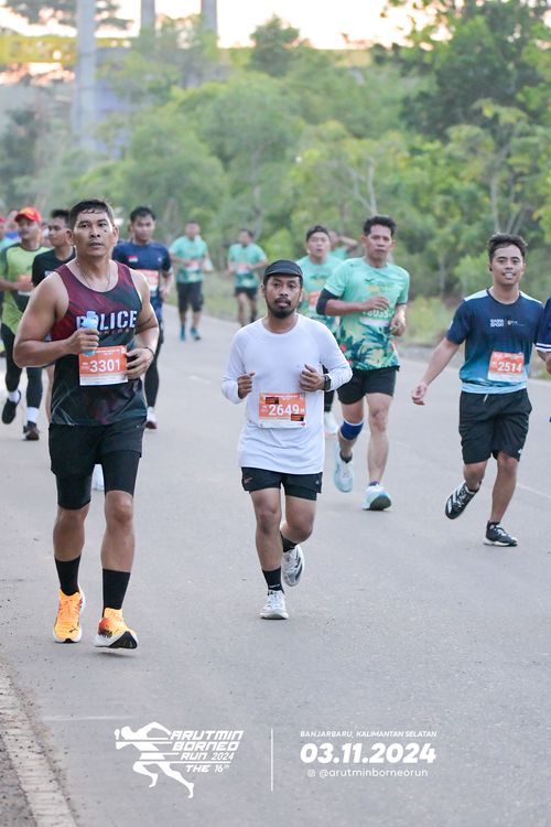 Race photo from Arutmin Borneo Run 2024