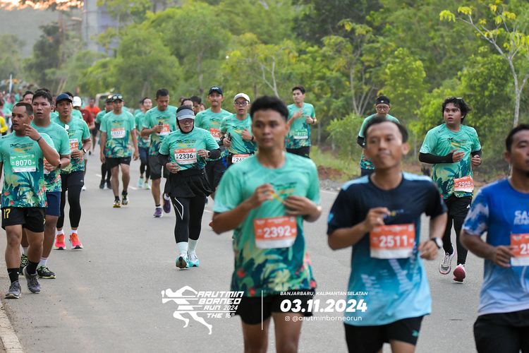 Race photo from Arutmin Borneo Run 2024