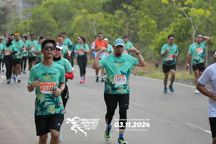 Race photo from Arutmin Borneo Run 2024