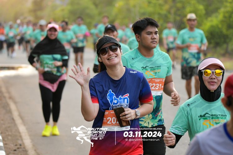 Race photo from Arutmin Borneo Run 2024