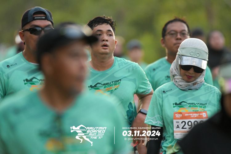 Race photo from Arutmin Borneo Run 2024
