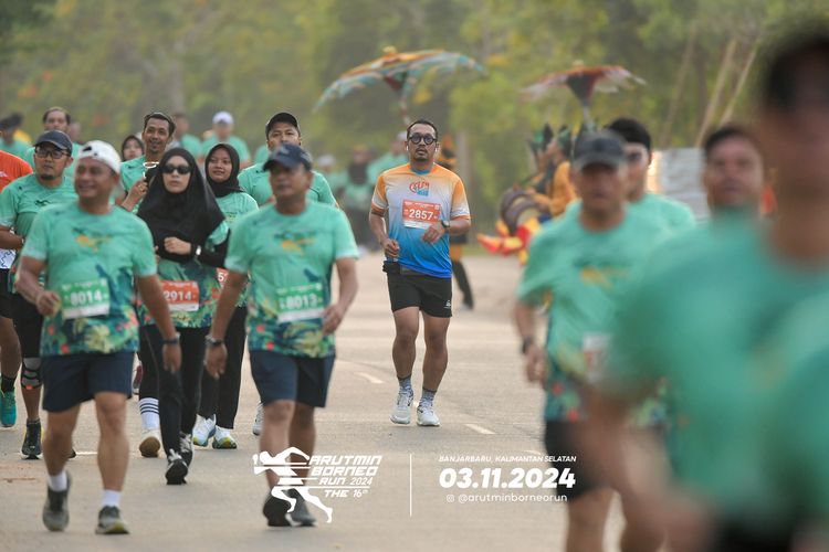 Race photo from Arutmin Borneo Run 2024