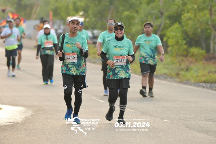 Race photo from Arutmin Borneo Run 2024