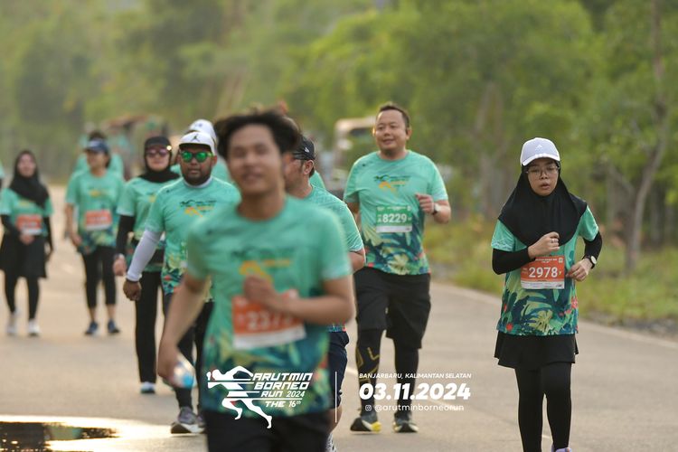 Race photo from Arutmin Borneo Run 2024