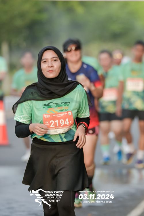 Race photo from Arutmin Borneo Run 2024