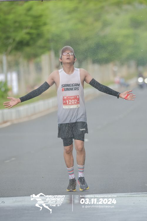 Race photo from Arutmin Borneo Run 2024