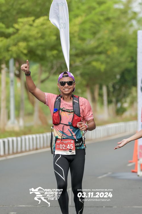 Race photo from Arutmin Borneo Run 2024
