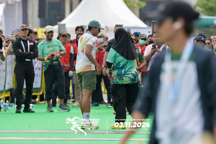 Race photo from Arutmin Borneo Run 2024