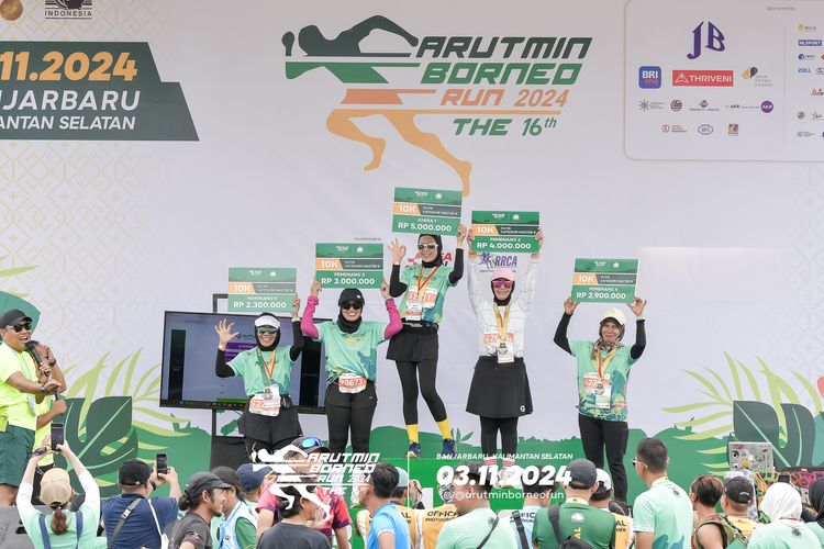 Race photo from Arutmin Borneo Run 2024