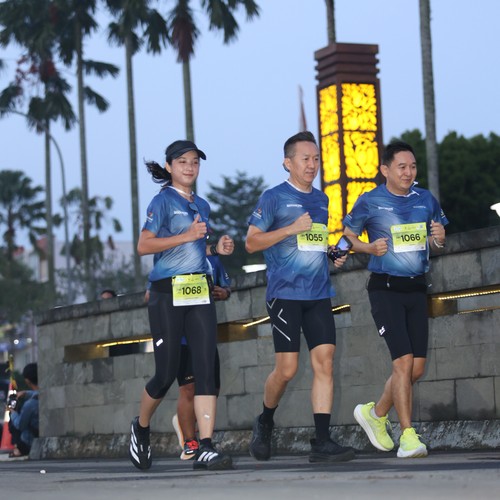Race photo from BOGORUN 2026