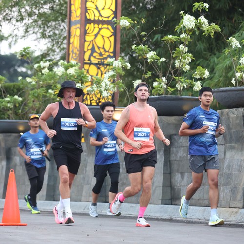 Race photo from BOGORUN 2026