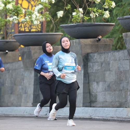 Race photo from BOGORUN 2026