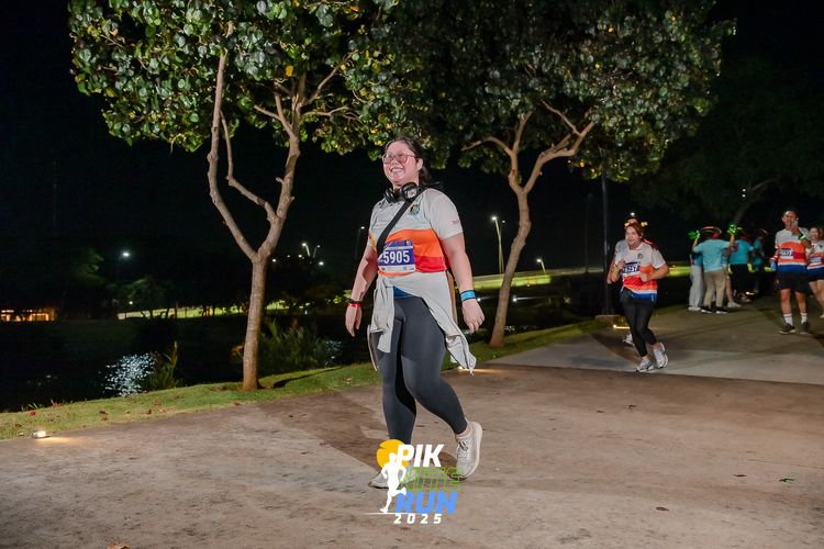 Race photo from PIK NITE RUN 2025