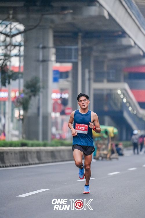 Race photo from ONE RUN 10K 2025