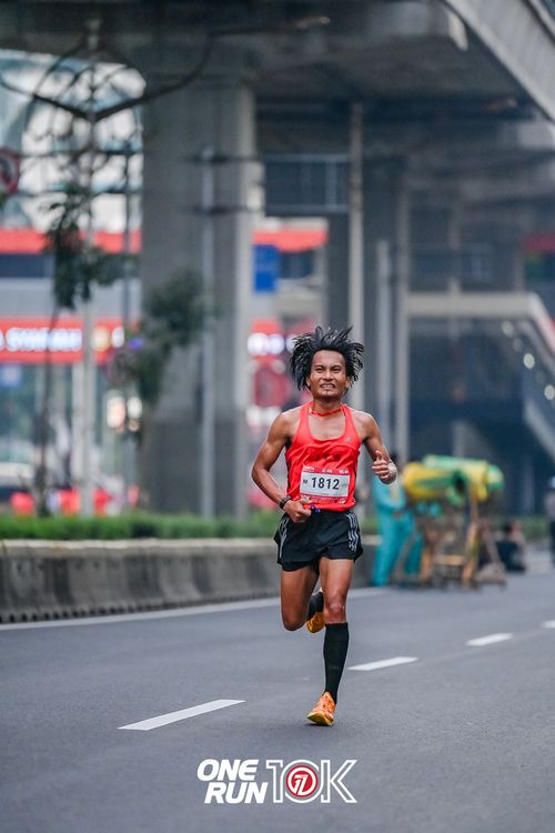 Race photo from ONE RUN 10K 2025
