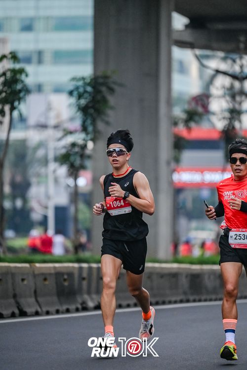 Race photo from ONE RUN 10K 2025