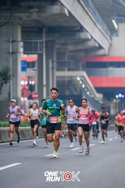 Race photo from ONE RUN 10K 2025