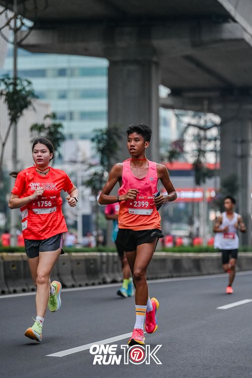 Race photo from ONE RUN 10K 2025