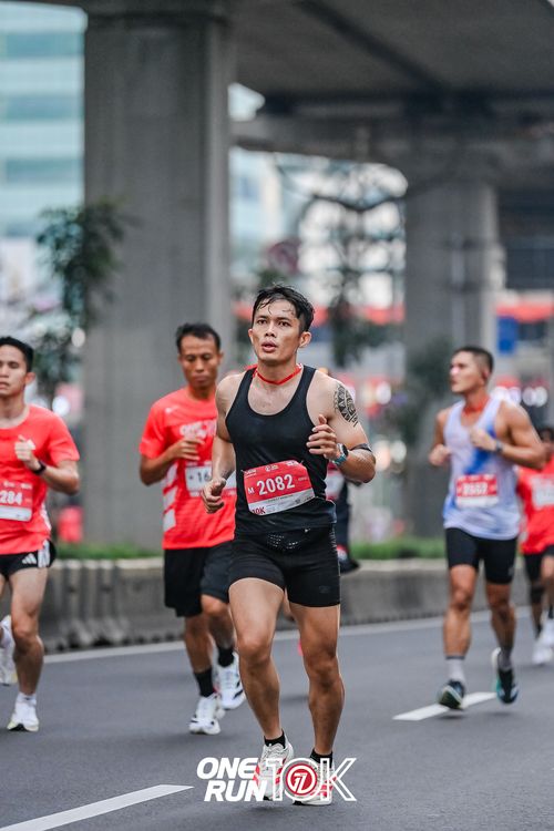 Race photo from ONE RUN 10K 2025