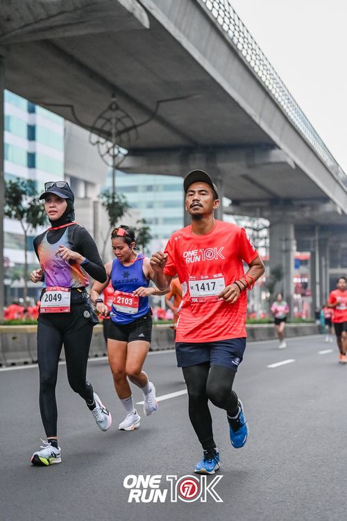 Race photo from ONE RUN 10K 2025