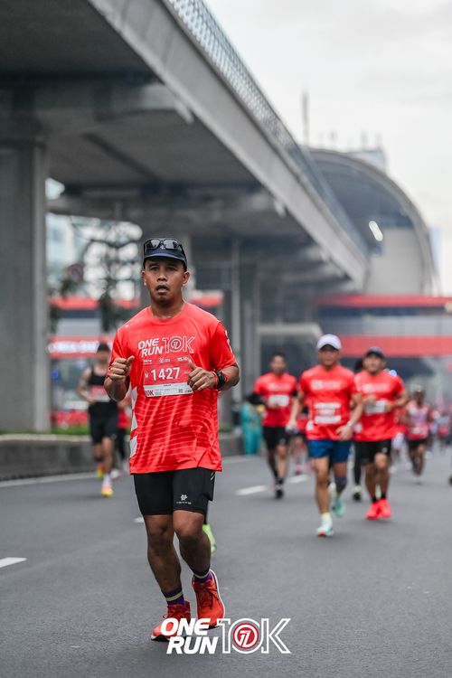 Race photo from ONE RUN 10K 2025