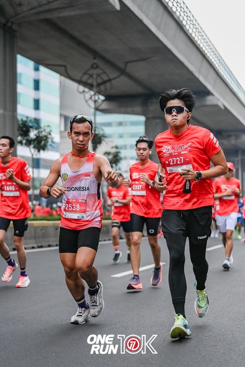 Race photo from ONE RUN 10K 2025
