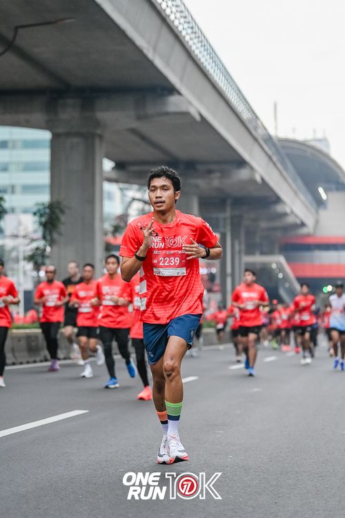 Race photo from ONE RUN 10K 2025