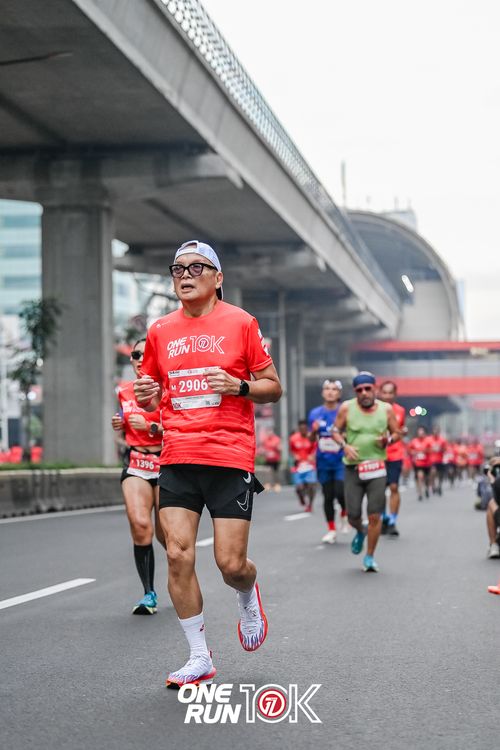 Race photo from ONE RUN 10K 2025