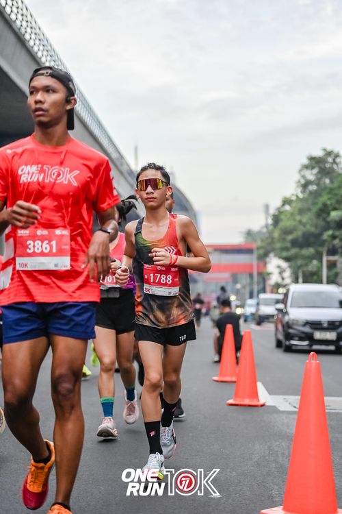 Race photo from ONE RUN 10K 2025