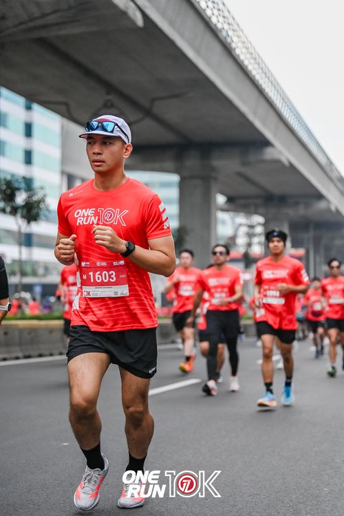 Race photo from ONE RUN 10K 2025
