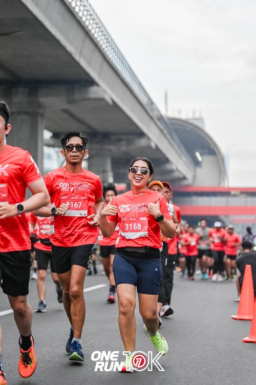 Race photo from ONE RUN 10K 2025