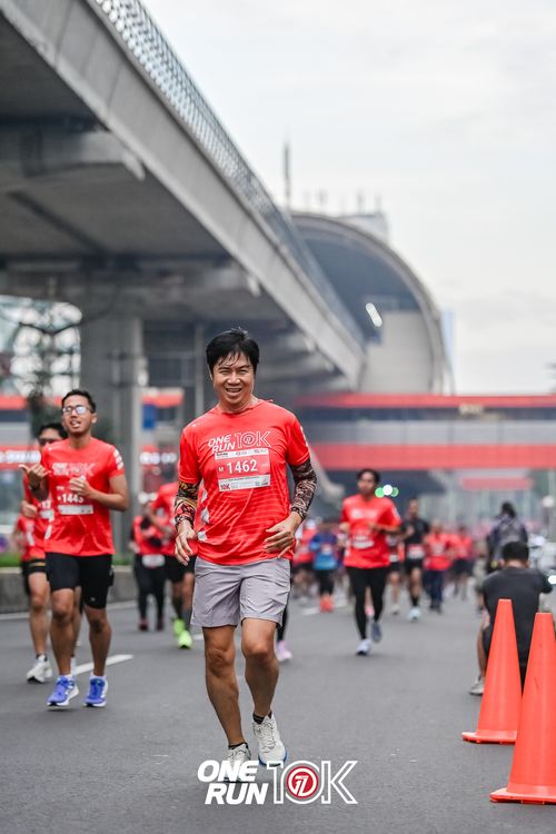 Race photo from ONE RUN 10K 2025