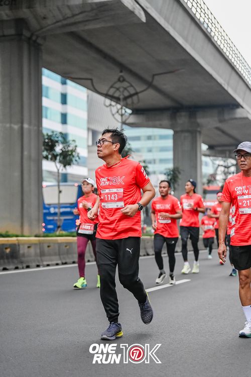 Race photo from ONE RUN 10K 2025