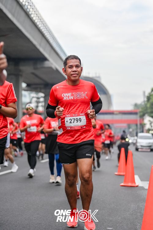 Race photo from ONE RUN 10K 2025