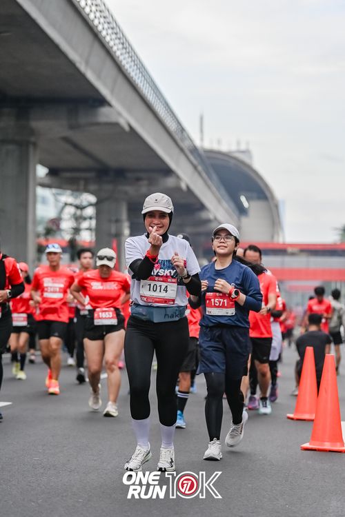 Race photo from ONE RUN 10K 2025