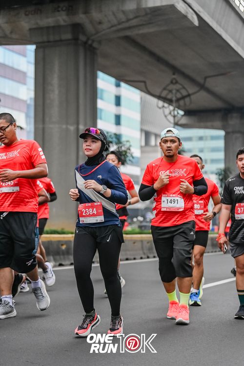 Race photo from ONE RUN 10K 2025