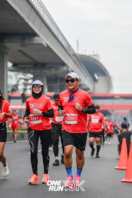 Race photo from ONE RUN 10K 2025