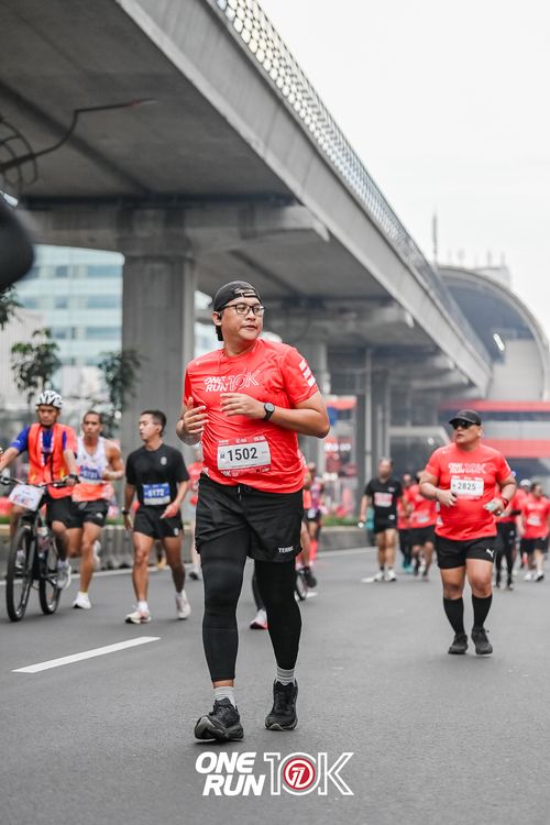 Race photo from ONE RUN 10K 2025