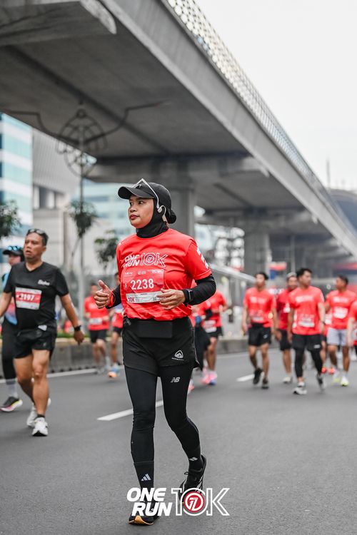 Race photo from ONE RUN 10K 2025