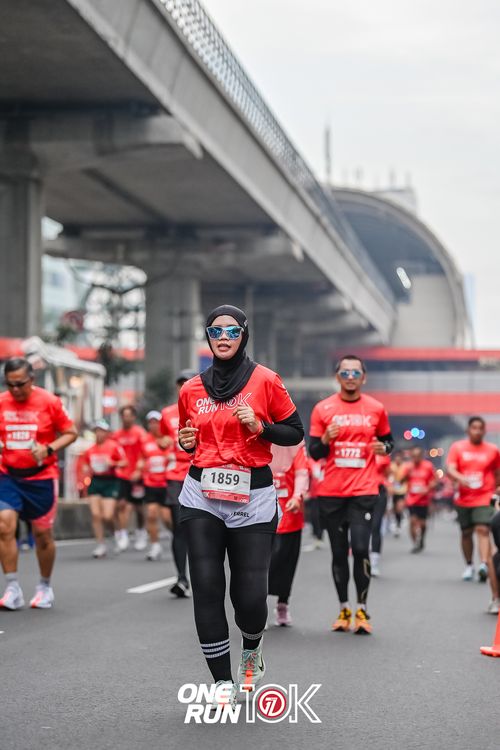 Race photo from ONE RUN 10K 2025